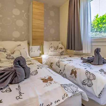 Holiday Home Mobile Home Premium By Interhome Сasa de vacaciones Pula