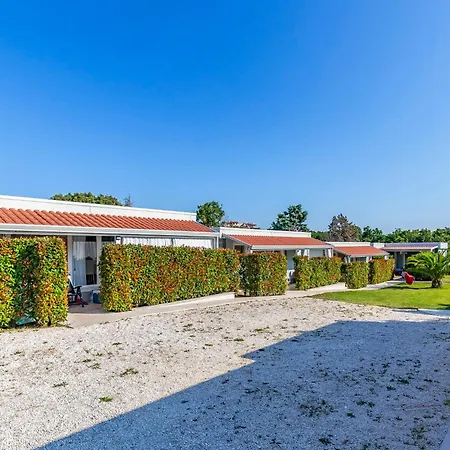 Premium By Interhome Hébergement de vacances Pula