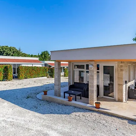 Mobile Premium By Interhome * Pula