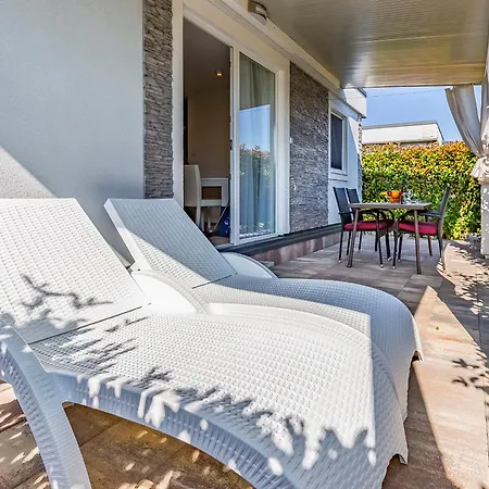 Holiday home Mobile Premium By Interhome *