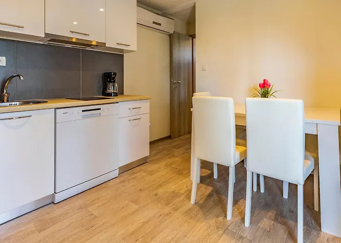 Mobile Premium By Interhome